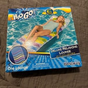 Bestway H2Ogo Deluxe Relaxing Lounge over 6’ long